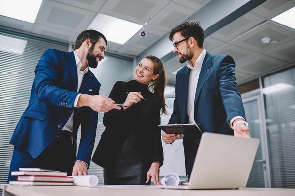 Quels sont les avantages d'être un community manager?