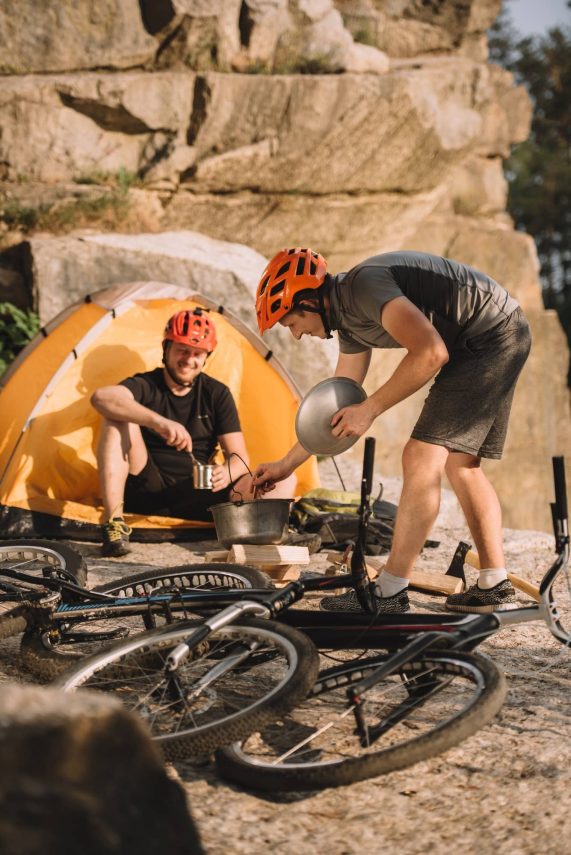 Les campings sur l’Île de Ré proposent-ils des locations de vélos ?